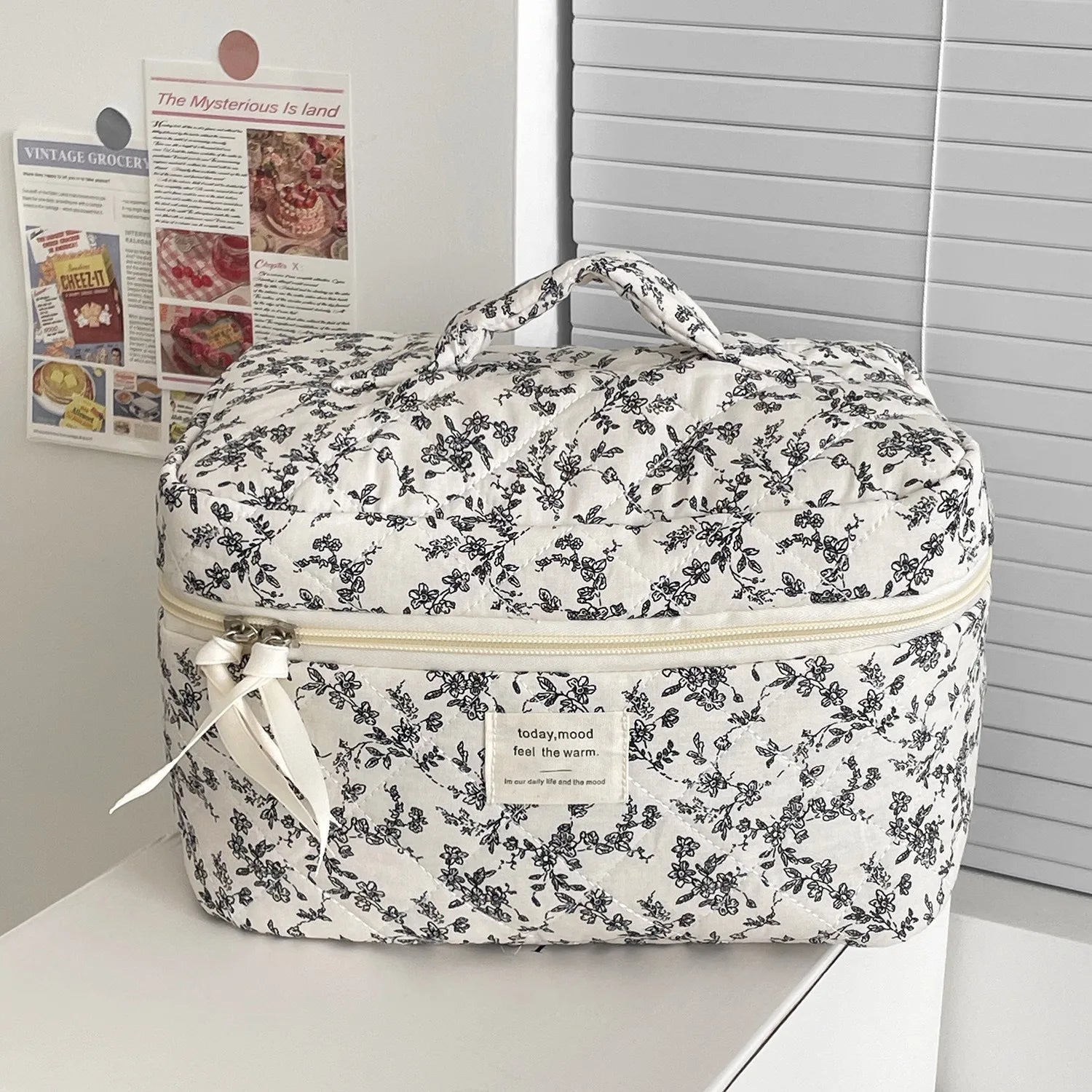 Floral Cotton Makeup Pouch 🌸