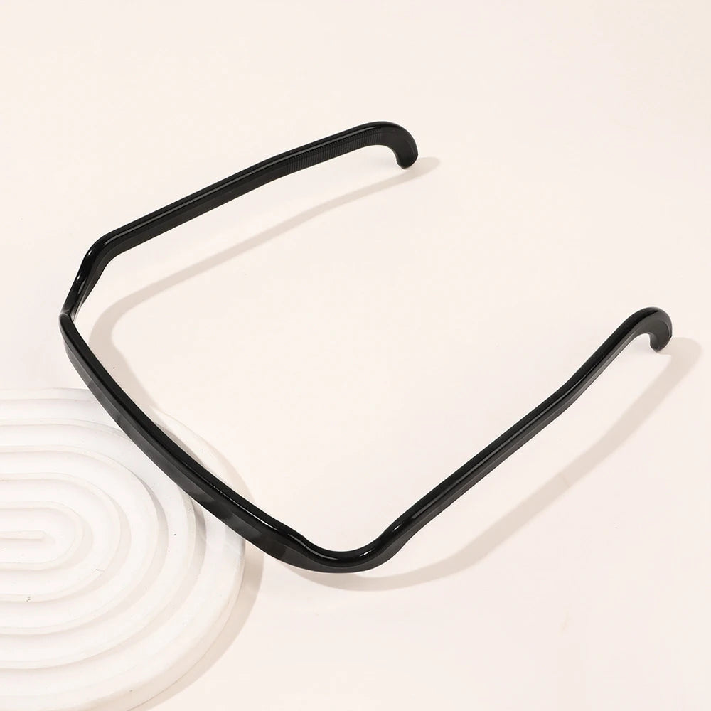 Eyeglass effect headband/temple headband