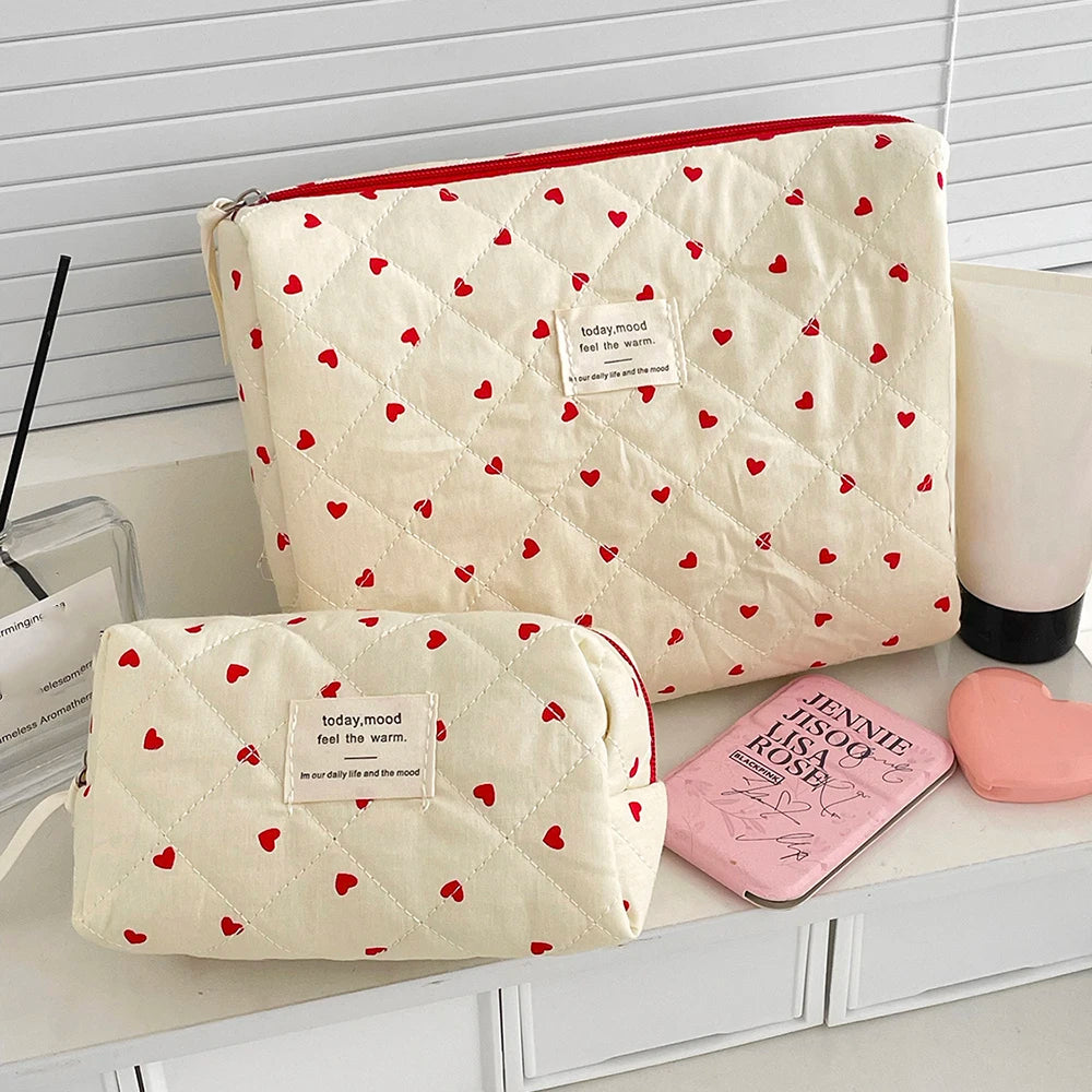Quilted Aesthetic Makeup Bag 💗
