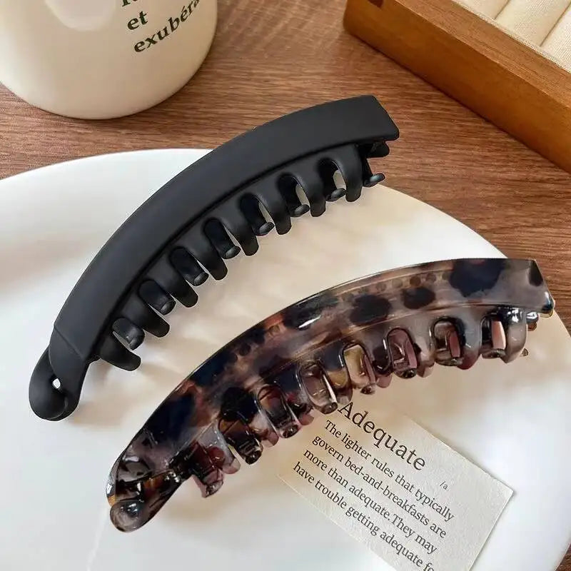 Tortoiseshell Banana Hair Clip 🐢✨