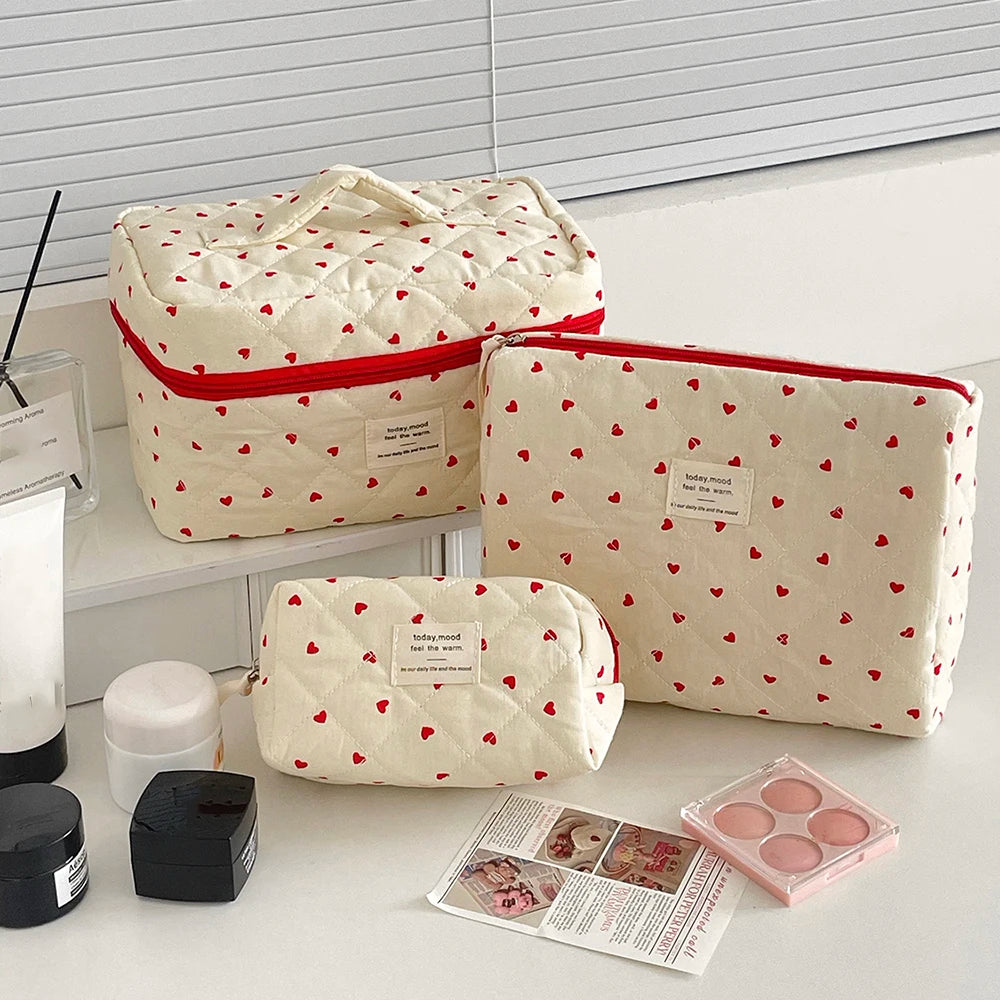 Quilted Aesthetic Makeup Bag 💗
