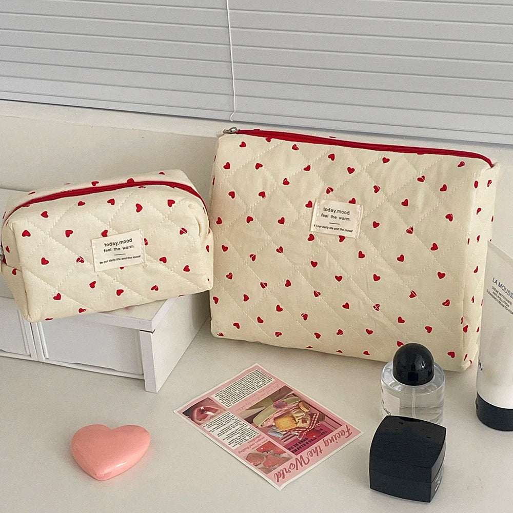 Quilted Aesthetic Makeup Bag 💗